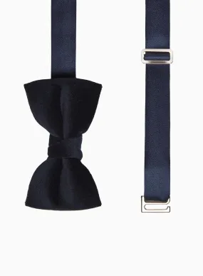 Bow Tie in Navy Velvet