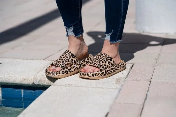 Brown Leopard Insanely Comfy Slides