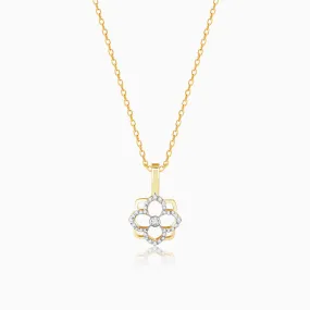 Gold Gracious Flower Diamond Pendant