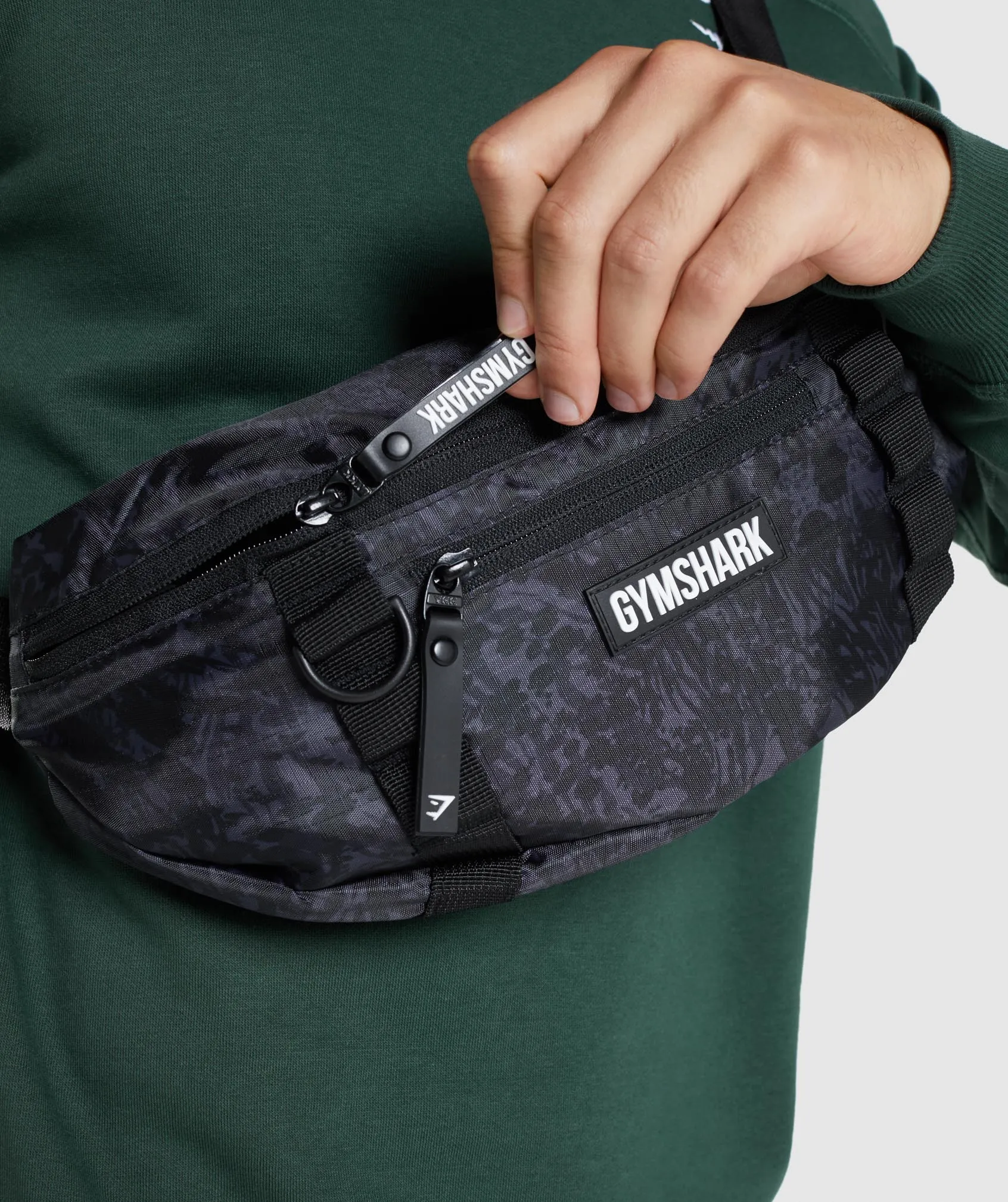 Gymshark Animal Print Sling Bag - Black