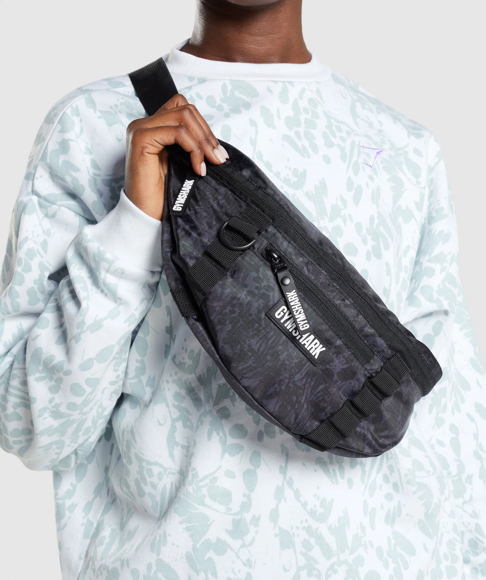 Gymshark Animal Print Sling Bag - Black