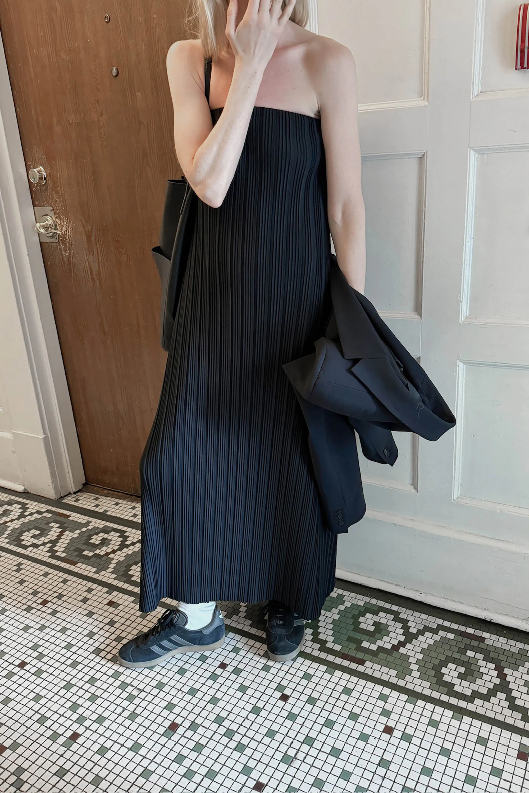 PLEATED TUBE DRESS