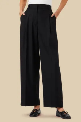 Pleated Wide Leg Trouser - Black